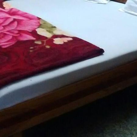 New Apsara Lodge Ongole エクステリア 写真